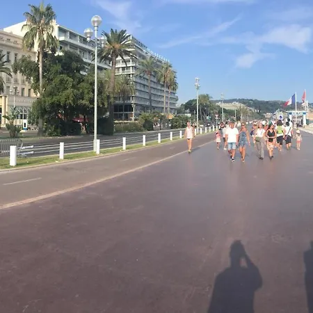 Studio Carré D'or Situé à 50 M De La Plage Nice